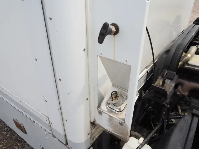 日野 デュトロ KK-XZU412M(2WD)の写真24