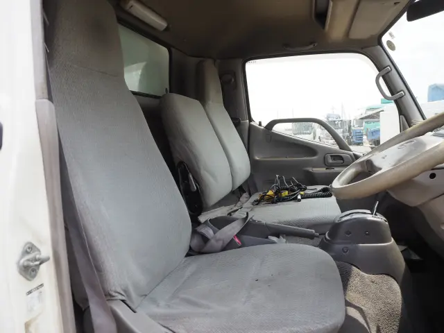 日野 デュトロ KK-XZU412M(2WD)の写真41