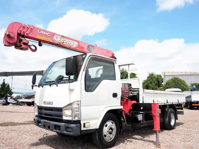 いすゞ エルフ SKG-NKR85R(2WD)の写真1