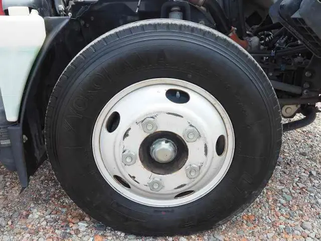 いすゞ エルフ SKG-NKR85R(2WD)の写真21
