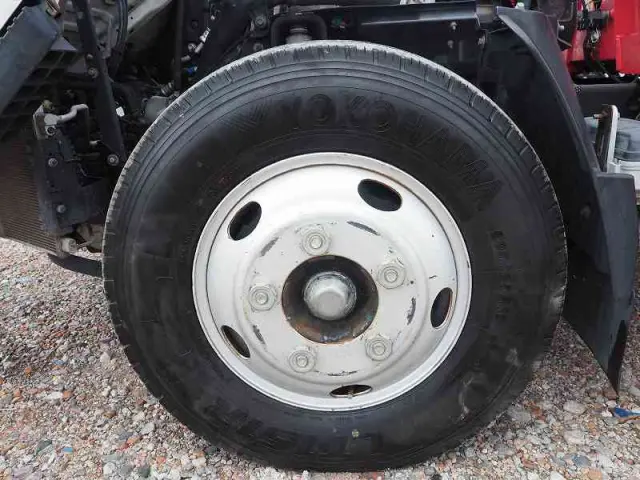 いすゞ エルフ SKG-NKR85R(2WD)の写真36