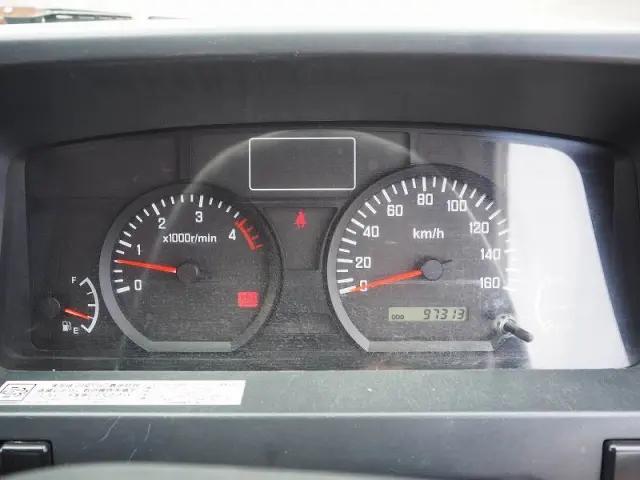 いすゞ エルフ SKG-NKR85R(2WD)の写真50