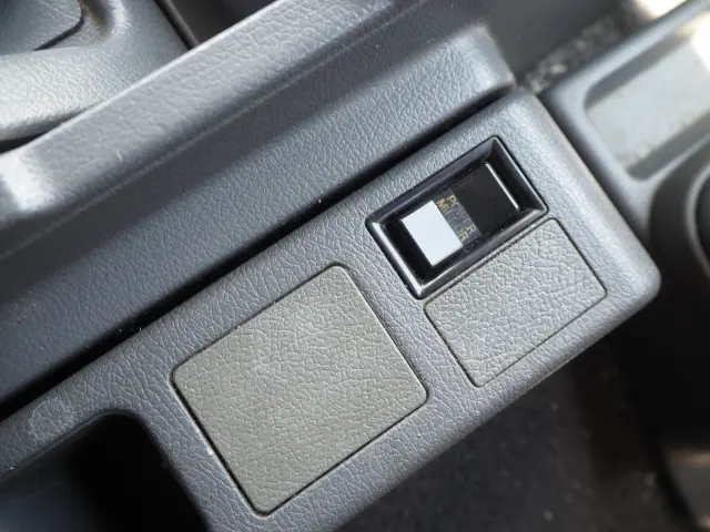 日野 レンジャー KL-FE1JKDA(2WD)の写真46