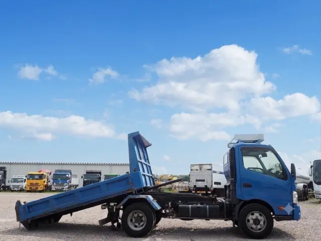 日野 デュトロ TKG-XZU700X(2WD)の写真6
