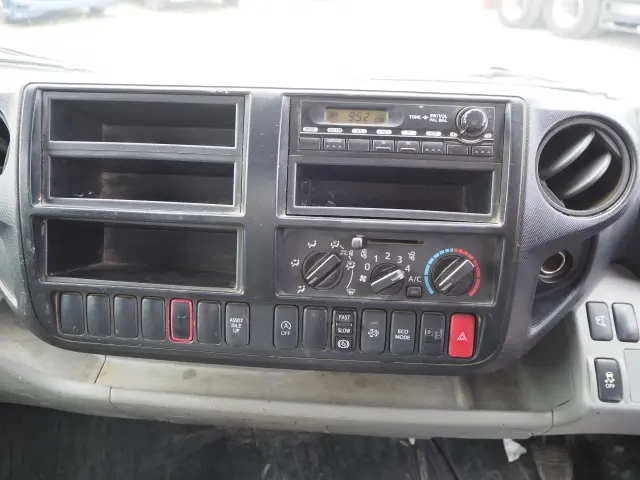 日野 デュトロ TKG-XZU700X(2WD)の写真46
