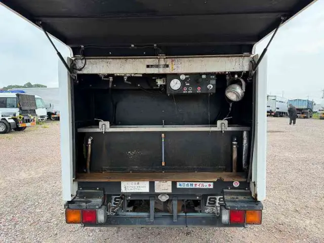 三菱 キャンター TKG-FEA50(2WD)の写真9