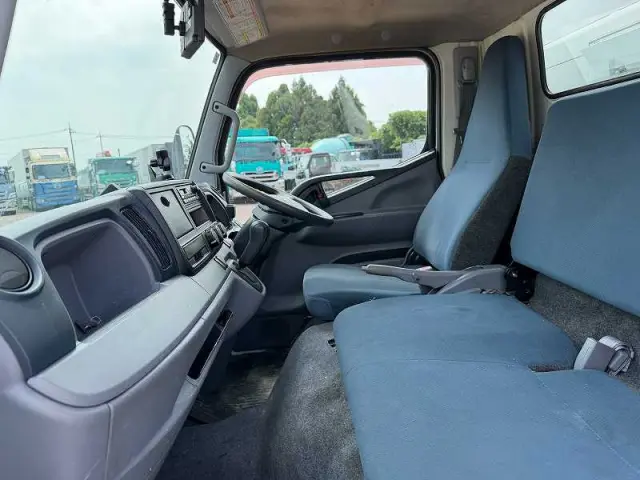 三菱 キャンター TKG-FEA50(2WD)の写真35