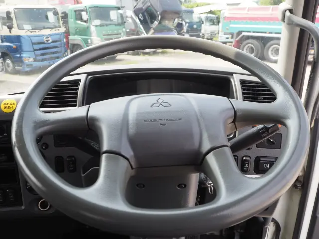 三菱 ファイター QKG-FK62FZ(2WD)の写真50