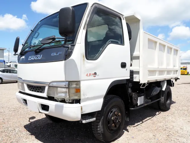 いすゞ エルフ KR-NKS81GDR(4WD)の写真1