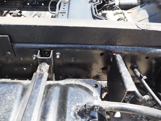 いすゞ エルフ KR-NKS81GDR(4WD)の写真15
