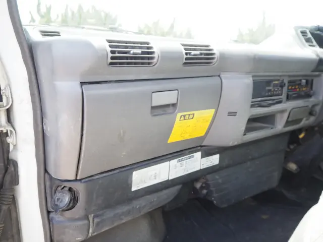 いすゞ エルフ KR-NKS81GDR(4WD)の写真40