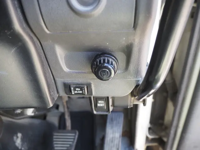 いすゞ エルフ KR-NKS81GDR(4WD)の写真48
