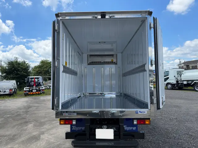 三菱 キャンター 2RG-FBAV0(2WD)の写真15