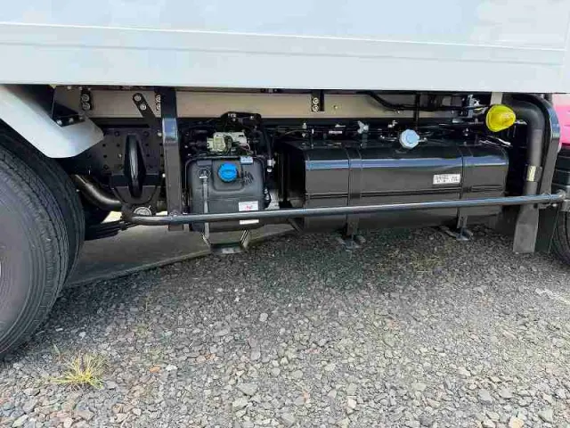 三菱 キャンター 2RG-FBAV0(2WD)の写真26