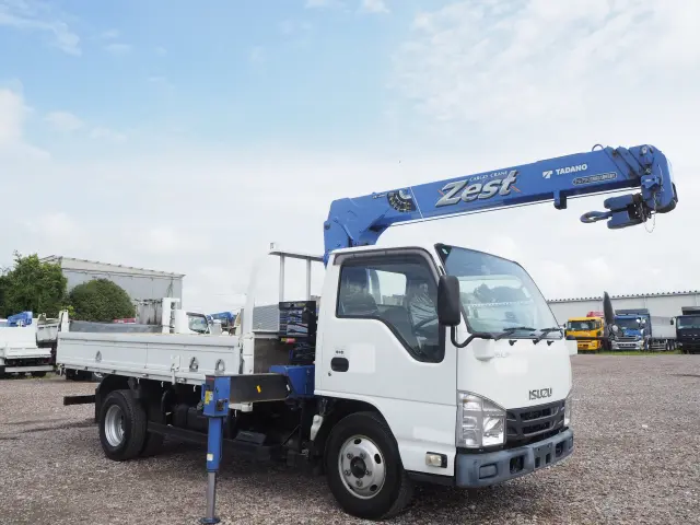 いすゞ エルフ TPG-NKR85AR(2WD)の写真7