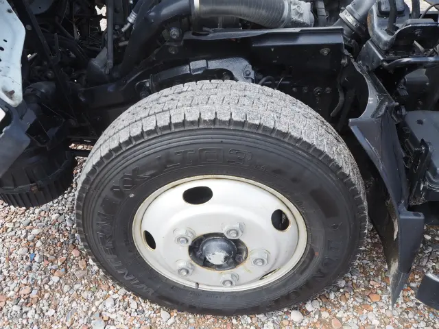 いすゞ エルフ TPG-NKR85AR(2WD)の写真38