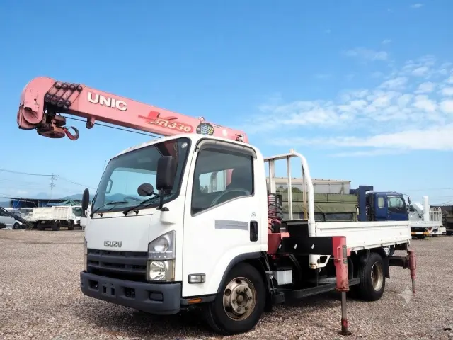 いすゞ エルフ PKG-NPR75N(2WD)の写真1