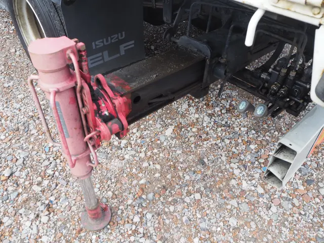 いすゞ エルフ PKG-NPR75N(2WD)の写真14