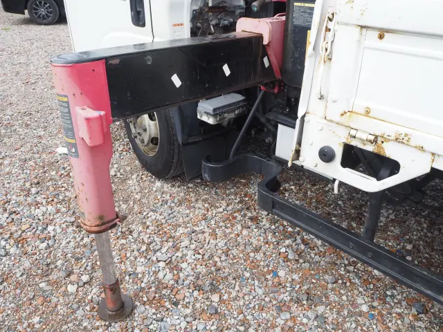 いすゞ エルフ PKG-NPR75N(2WD)の写真15