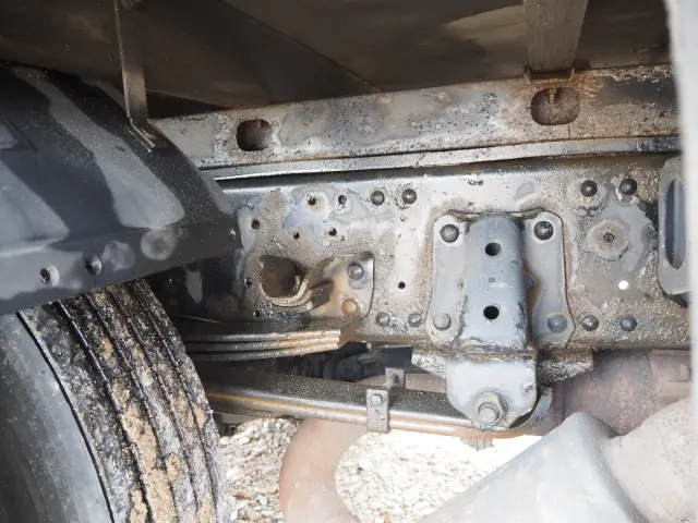 いすゞ エルフ PKG-NPR75N(2WD)の写真26