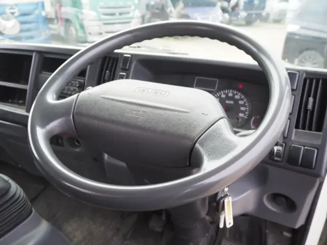 いすゞ エルフ PKG-NPR75N(2WD)の写真45