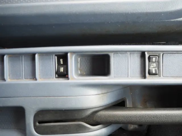 日野 レンジャー KK-FD1JGEA(2WD)の写真44