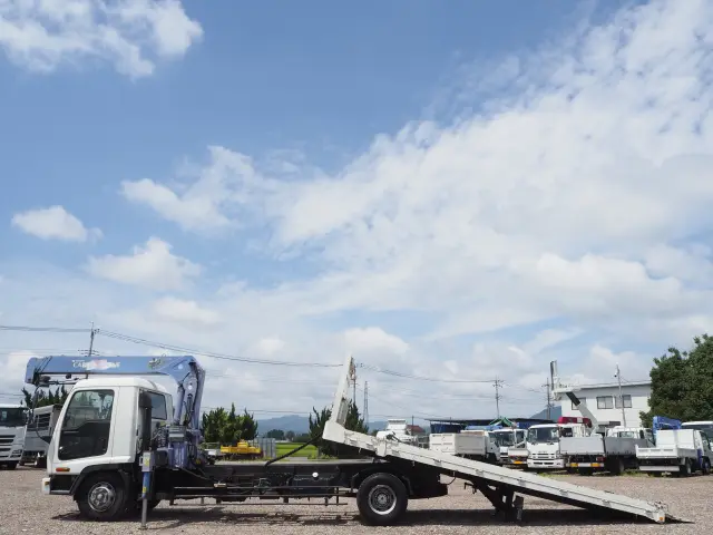 いすゞ フォワード ADG-FRR90K3S(2WD)の写真2