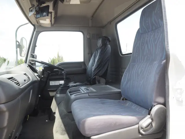 いすゞ フォワード ADG-FRR90K3S(2WD)の写真43