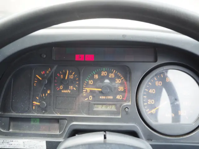 いすゞ フォワード ADG-FRR90K3S(2WD)の写真50
