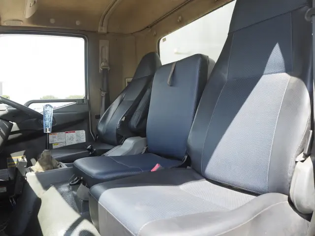 三菱 ファイター QKG-FK72FZ(2WD)の写真42
