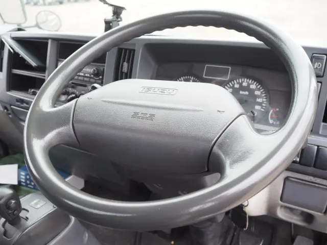 いすゞ エルフ SKG-NKR85R(2WD)の写真45