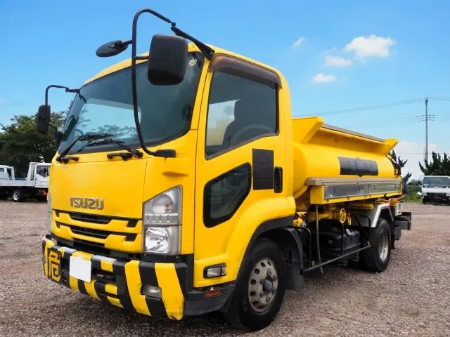 いすゞ フォワード TKG-FRR90S2(2WD)の写真1