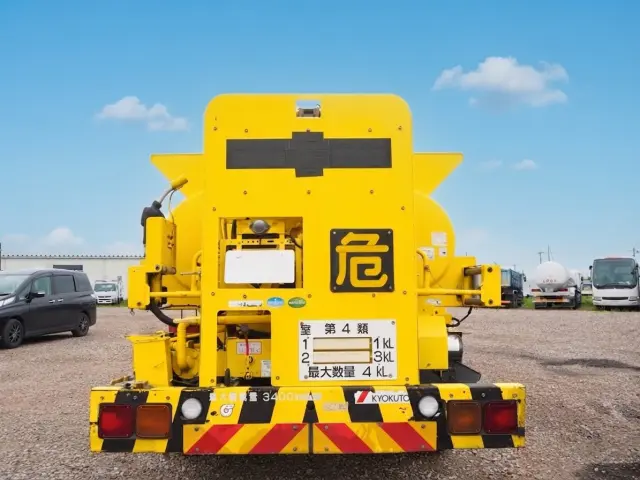 いすゞ フォワード TKG-FRR90S2(2WD)の写真4