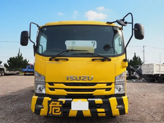 いすゞ フォワード TKG-FRR90S2(2WD)の写真8