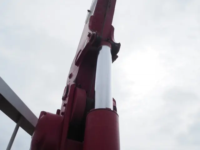 いすゞ フォワード TKG-FRR90S1(2WD)の写真12