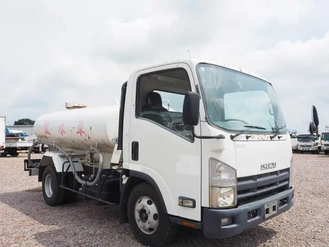 いすゞ エルフ SKG-NPR85YN(2WD)の写真7