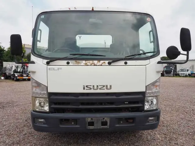 いすゞ エルフ SKG-NPR85YN(2WD)の写真8