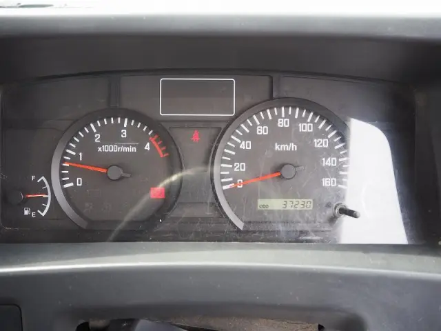 いすゞ エルフ SKG-NPR85YN(2WD)の写真35