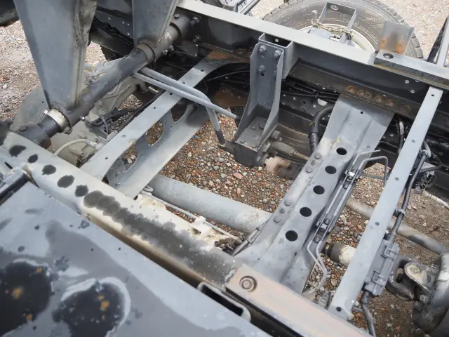 いすゞ フォワード TKG-FRR90S1(2WD)の写真23