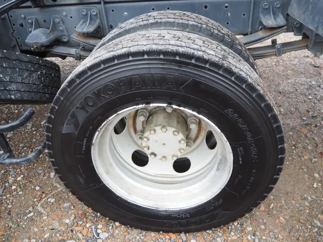 いすゞ フォワード TKG-FRR90S1(2WD)の写真30
