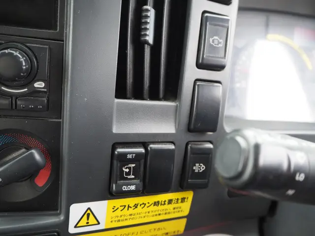 いすゞ フォワード TKG-FRR90S1(2WD)の写真48