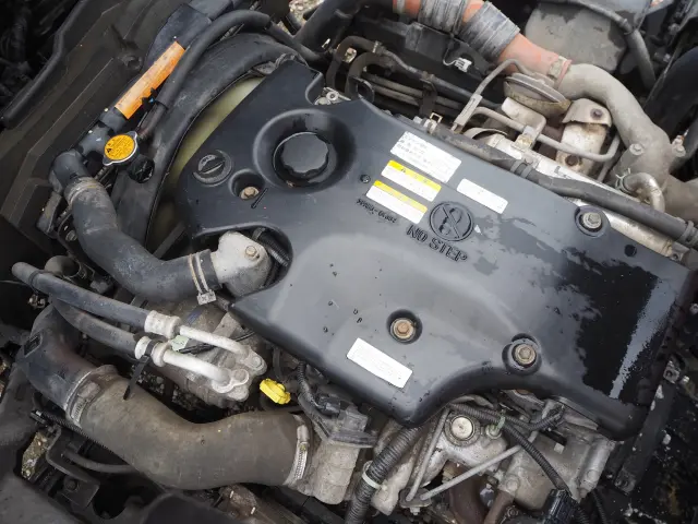いすゞ エルフ BDG-NPR85AR(2WD)の写真41