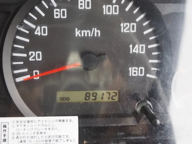 いすゞ エルフ BDG-NPR85AR(2WD)の写真50