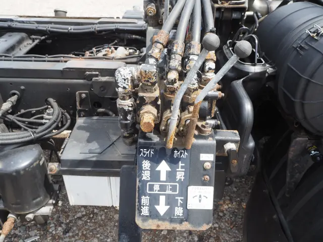 三菱 ファイター QDG-FQ62F(6x4)の写真13