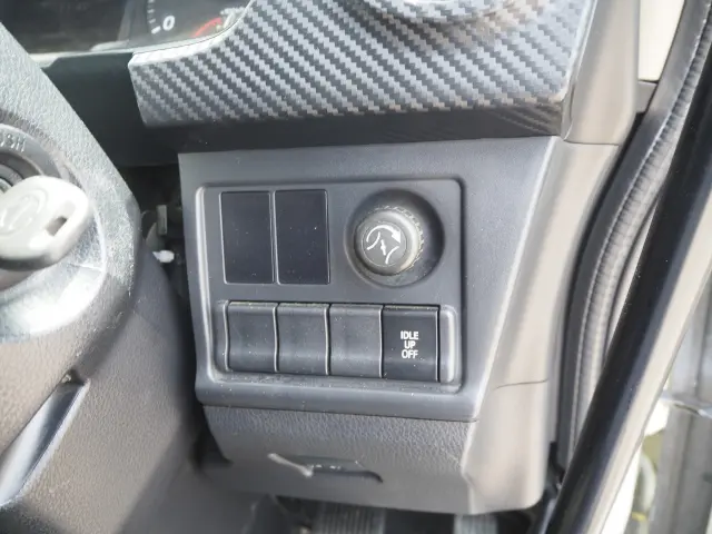 日野 レンジャー 2KG-FD2ABA(2WD)の写真44