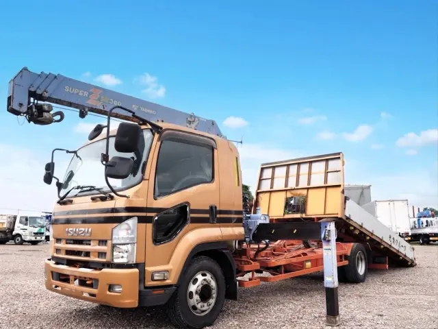 いすゞ フォワード PDG-FTR34S2(2WD)の写真1