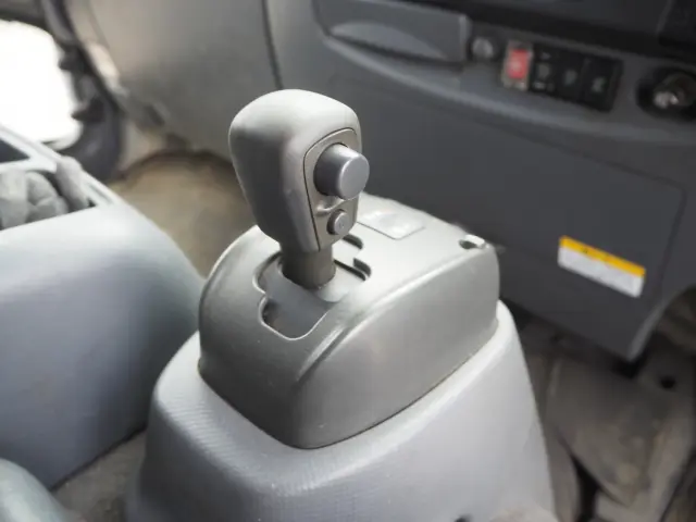 いすゞ フォワード PDG-FTR34S2(2WD)の写真46