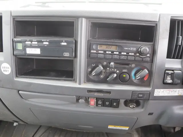いすゞ フォワード PDG-FTR34S2(2WD)の写真48