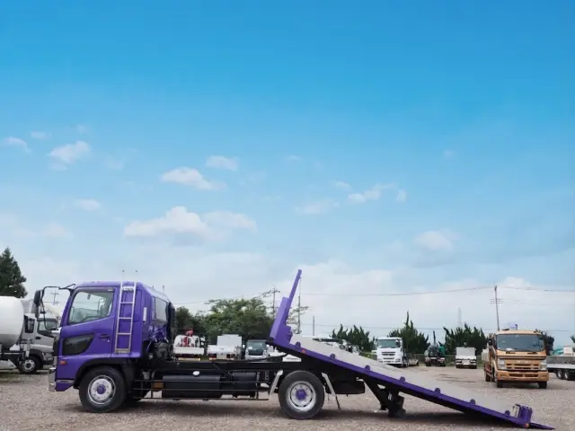 三菱 ファイター LKG-FE7JGAA(2WD)の写真2
