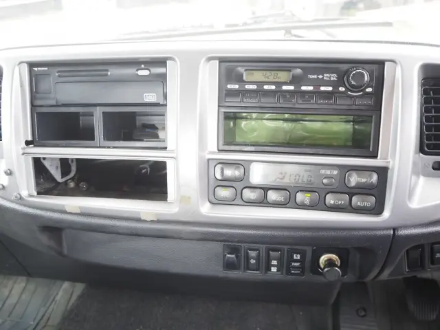 三菱 ファイター LKG-FE7JGAA(2WD)の写真47